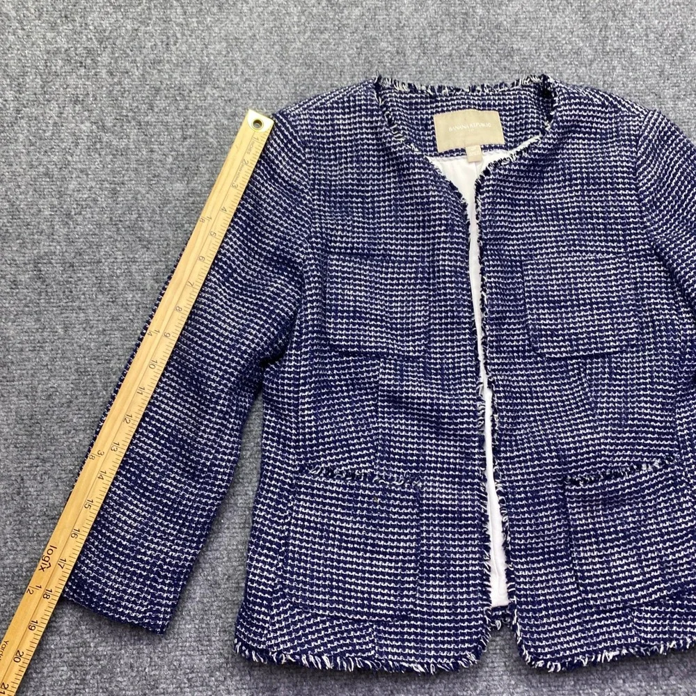 Banana Republic Womens 4P Navy Blue Tweed Boucle Blazer Jacket Fringed Preppy